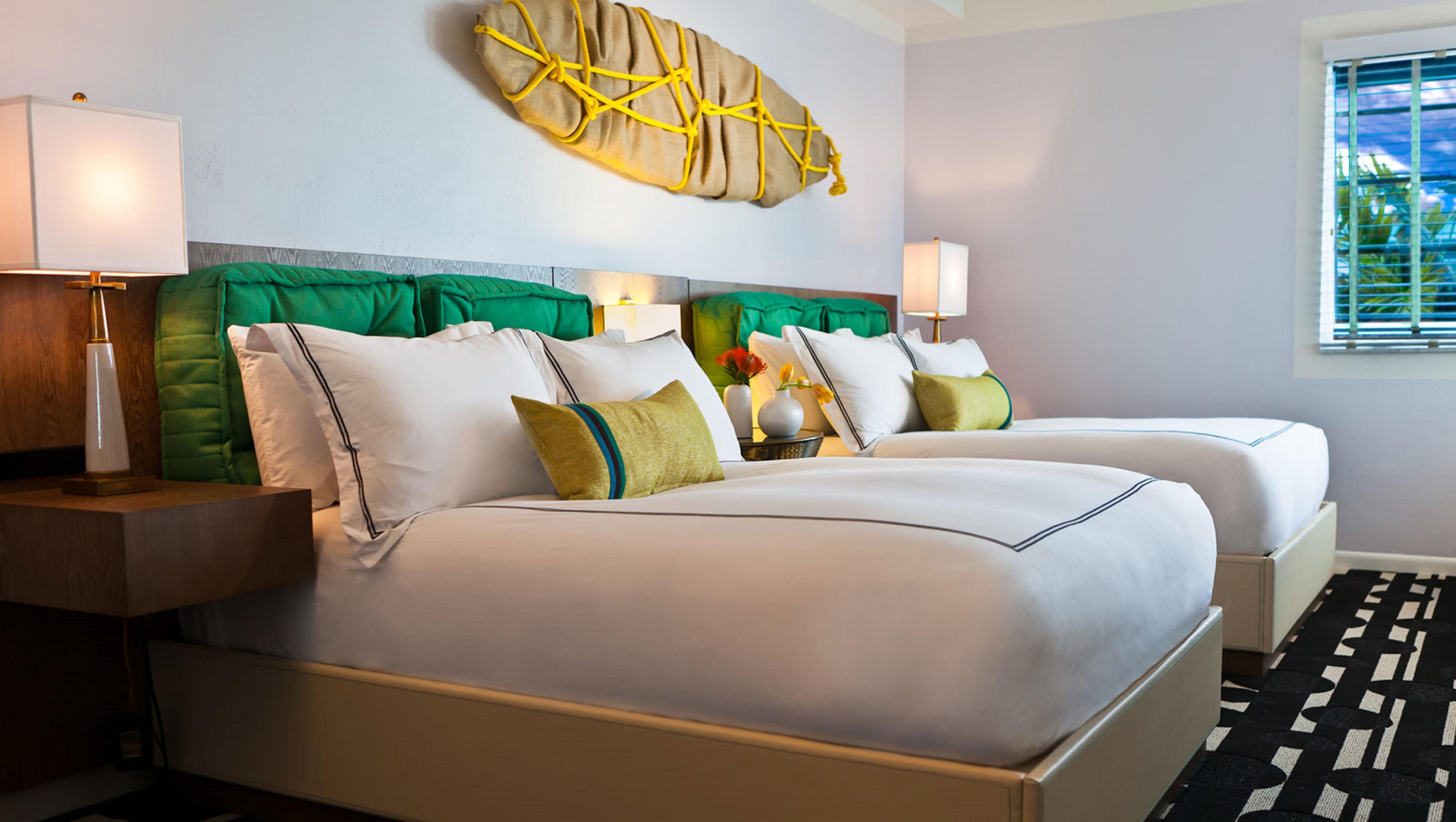 Kimpton Surfcomber Hotel By Ihg Miami Beach Bagian luar foto