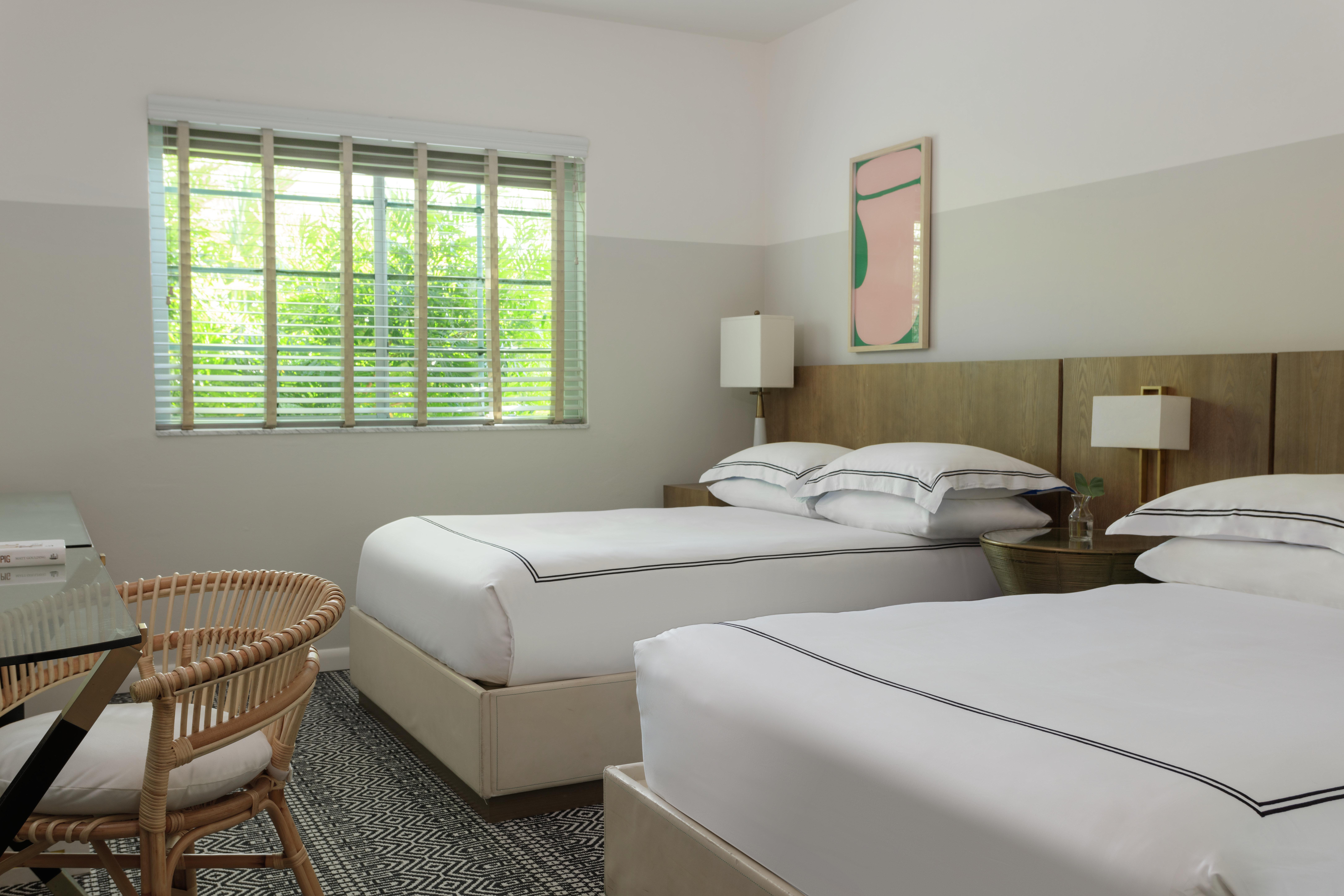 Kimpton Surfcomber Hotel By Ihg Miami Beach Bagian luar foto