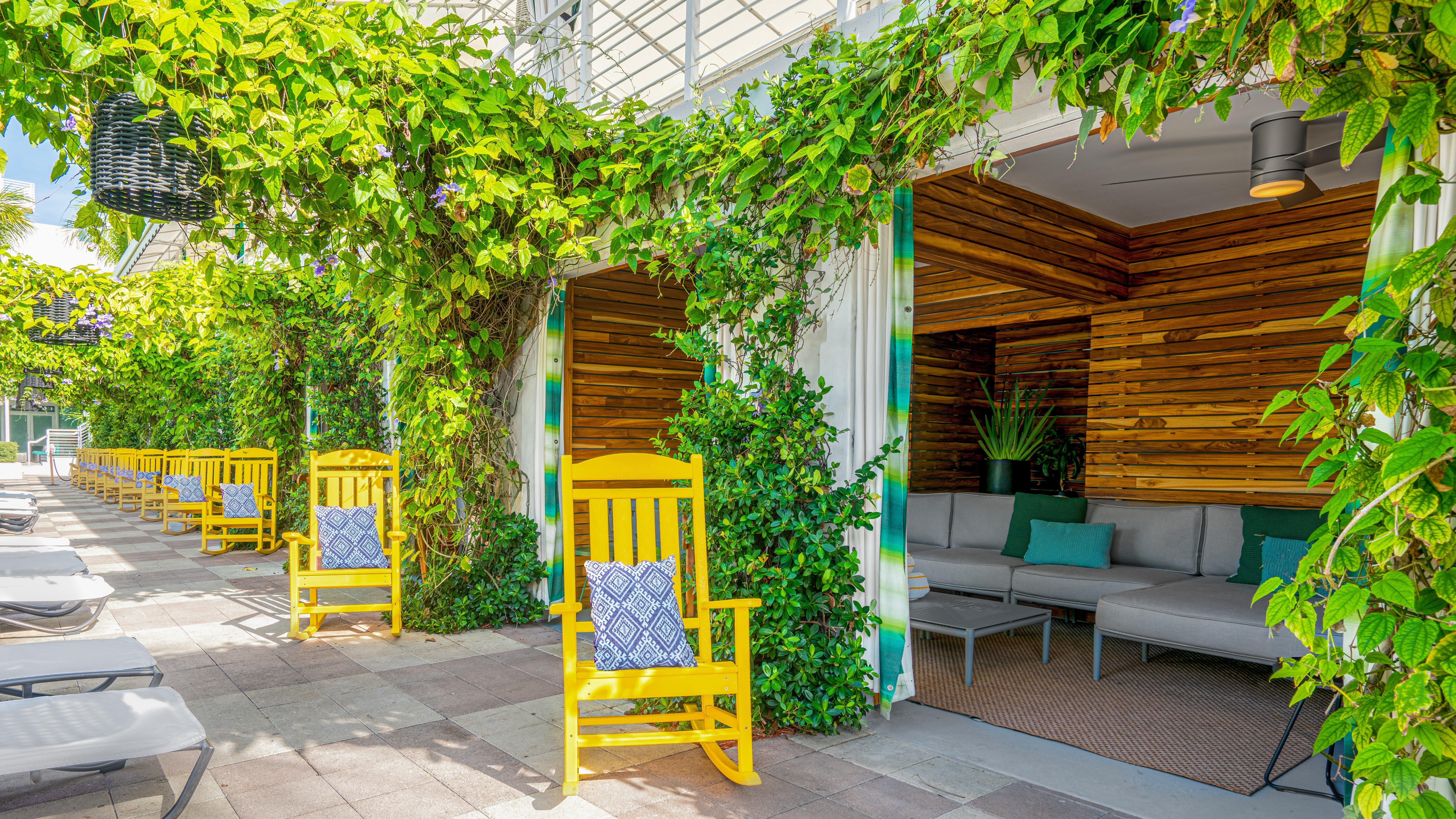 Kimpton Surfcomber Hotel By Ihg Miami Beach Bagian luar foto
